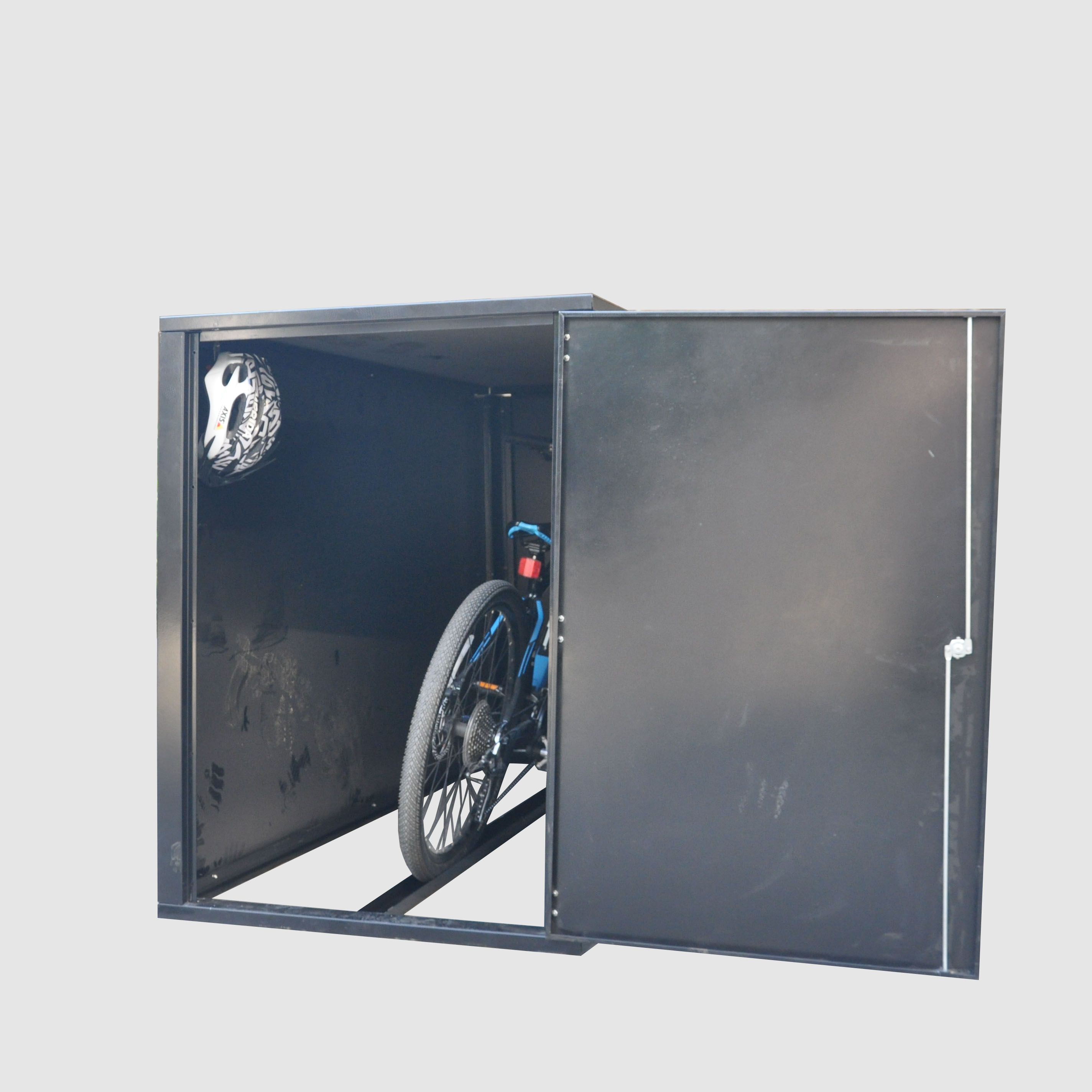 Horisontalt stabilt sykkeloppbevaringsskap for utendørs terrengsykler